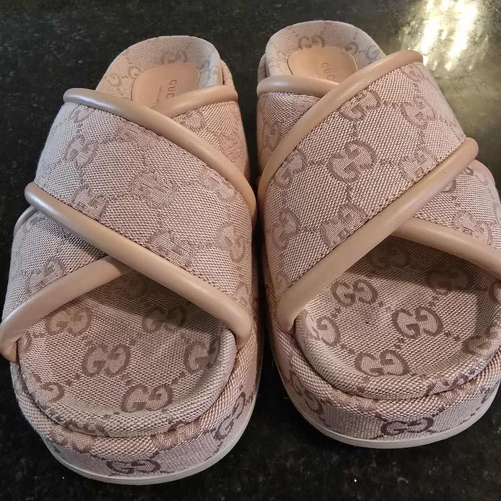 Gucci Blush Pink GG Canvas Platform Sandals - Picture 9 of 9